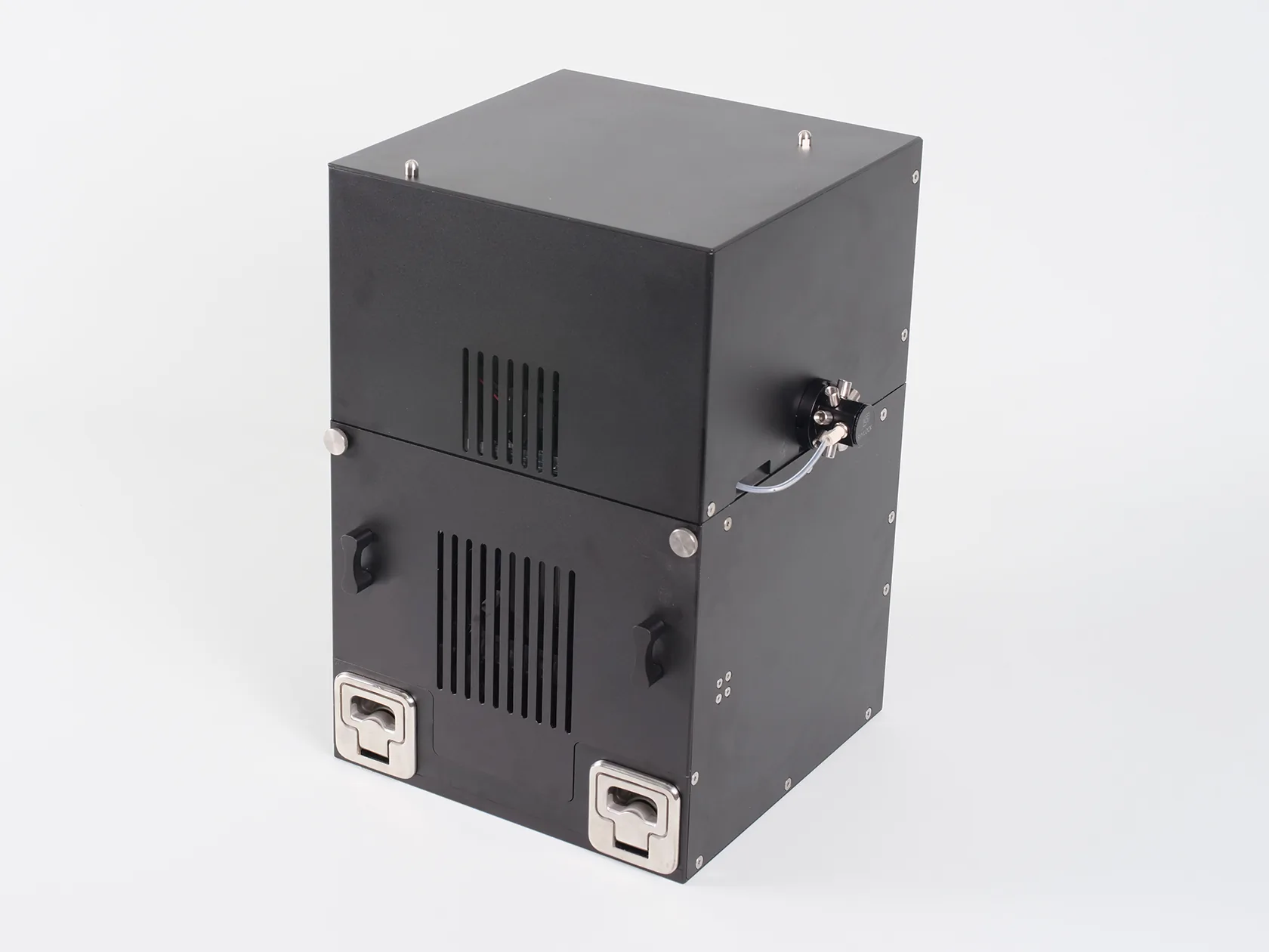 ChemiREAC isolated view